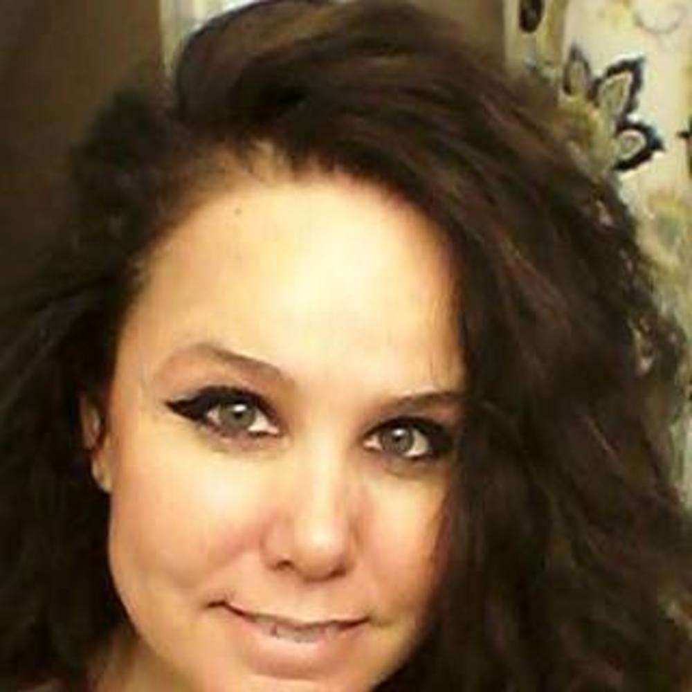 Meet your Posher, Angie